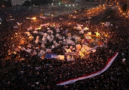 عملکردمنفی مرسی به نارضایتی مردم مصر منجرشد/ بررسی عوامل اعتراضات و ناآرامی ها در مصر