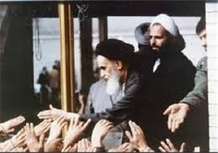 رد پای عشق و ارادت افغان‌ها به امام خمینی(ره) در یک کتاب