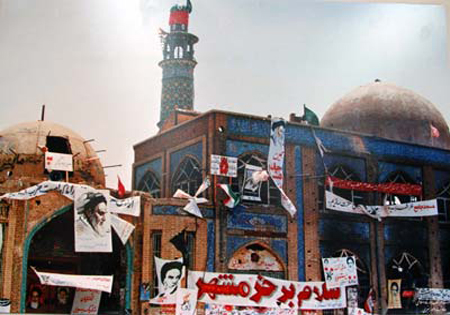 ماجرای جشن فتح خرمشهر در زندان‌های عراق و کشیدن کاریکاتور صدام
