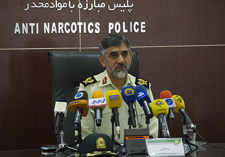 تصاویر/ نشست خبری رییس پلیس مبارزه با مواد مخدر ناجا