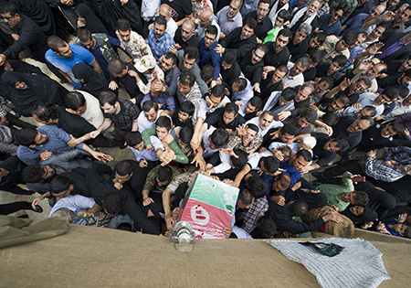 تصاویر/ تشییع و تدفین دو شهید گمنام در بوستان نارنج(۲)