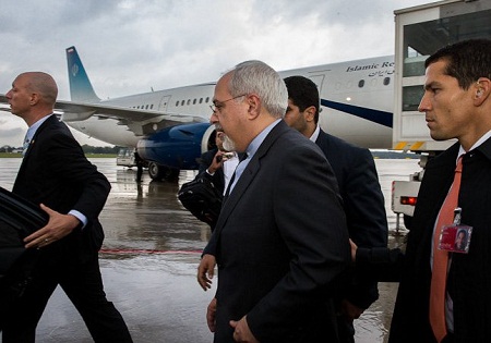 ظریف و تیم مذاکره کننده هسته‌ای ایران وارد وین شدند