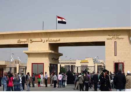 مصر برای بازگشایی گذرگاه رفح شرط تعیین کرد