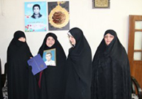 همسر رئیس جمهور با خانواده شهیدان غفاری دوست و سلطانی در مشهد دیدار کرد