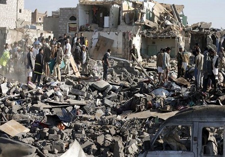 هلاکت 2 نظامی سعودی در حمله ارتش یمن به «نجران»/ انبارهای مواد غذایی در یمن خالی شده است