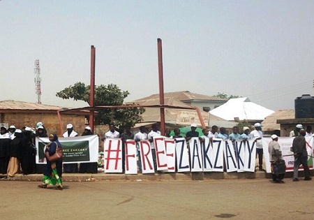 عکس/ تجمع مردم نیجریه برای آزادی شیخ زکزاکی