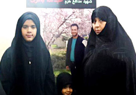 دیدار مجتهدزاده با خانواده شهید مدافع حرم 
