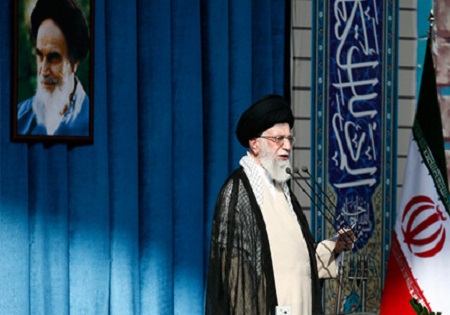 صوت/ بیانات رهبر معظم انقلاب اسلامی در خطبه های نماز عید فطر