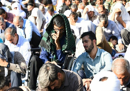 برگزاری مراسم دعای عرفه با حضور 150 حاجی و حاجیه از غرب مازندران در کلاردشت