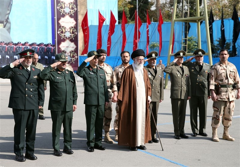 الامام الخامنئي: لا يمكن التفاوض حول القوة الدفاعية الايرانية