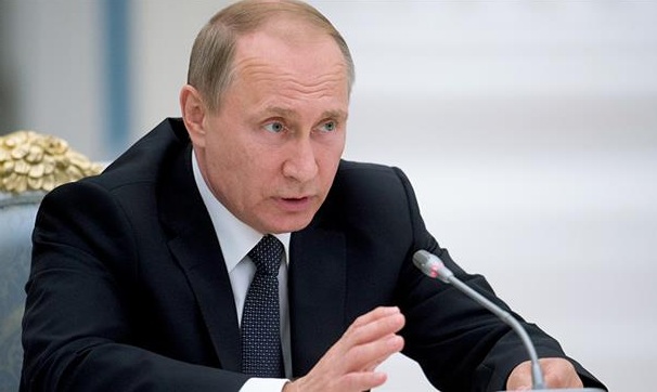Putin nixes renewed airstrikes on Syria's Aleppo 'at present time'