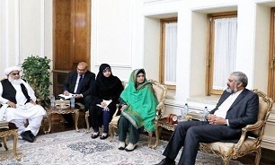 Iran Deputy FM Confers with Pakistan's Baluchistan Speaker