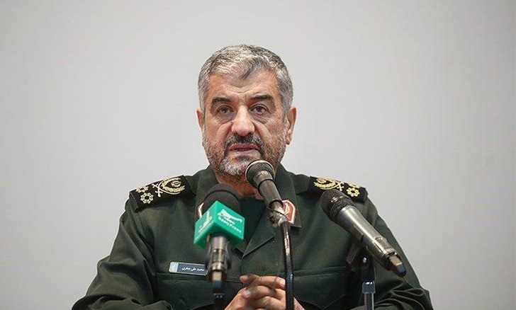 Commander Hails Popular Support for IRGC