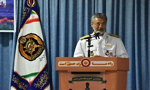 Ex-Navy Chief Unveils Plans for New Post in Iran’s Army