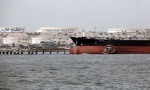 Iranian Oil Armada Heads to China ahead of US Sanctions