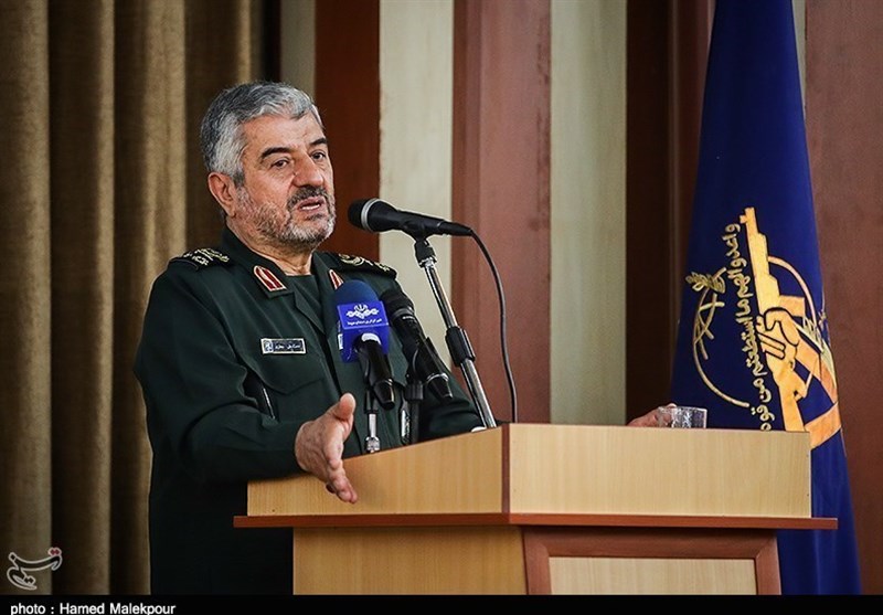 IRGC Arises from, Relies on Iranian People: Commander