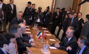 Iran, Turkey’s Top Diplomats Hold Talks in Moscow