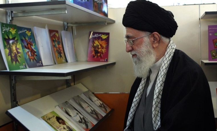 Iran's Supreme Leader visits Tehran book fair