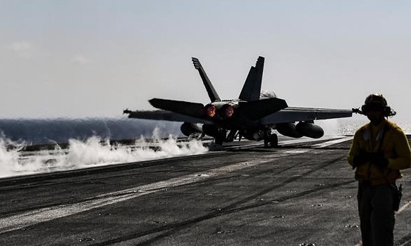 US Aircraft Kills Scores of Iraqi Popular Forces Near Syria Border