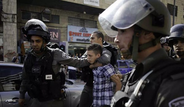 Israel Arrests 22 Palestinians in West Bank Raids