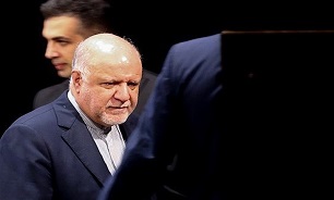 Oil Minister Warns US against Continued Pressure on Iran