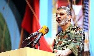 Commander Stresses Boosting Iranian Army Units’ Preparedness