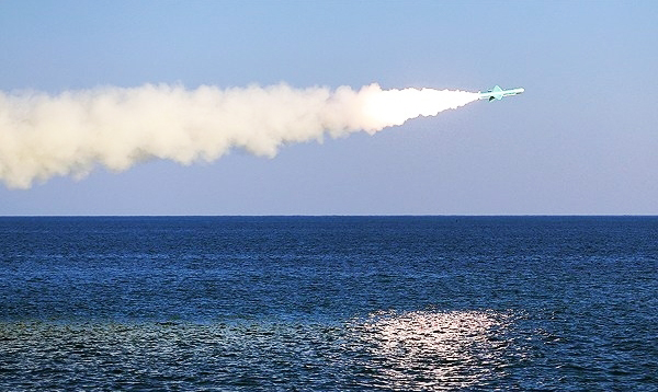 جدیدترین موشک کروز دریایی ایران با نام «نصیر» شلیک شد