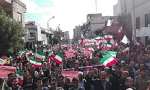 خبرگزاری فرانسه: ده‌ها هزار ایرانی در حمایت از حکومت راهپیمایی کردند/ رویترز: راهپیمایی ایرانیان در حمایت از نظام/ سی‌ان‌ان: راهپیمایی سراسری مردم ایران در مخالفت با اعتراضات اخیر