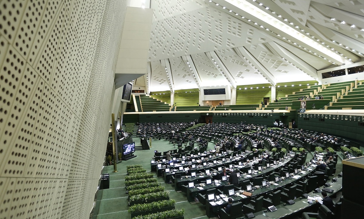 نشست غیرعلنی مجلس برای بررسی حوادث اخیر تشکیل شد