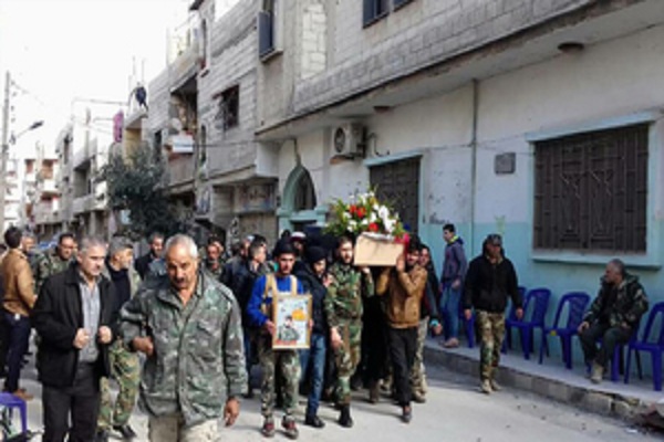تشییع پیکر شهید سوری مدافع حرم در شهر حمص