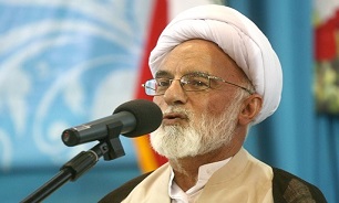 حضور در راهپیمایی 22بهمن مهر تایید بر کارنامه چهل ساله نظام اسلامی است