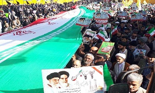 راهپیمایی تماشایی ۲۲ بهمن مردم قم در سالروز پیروزی انقلاب