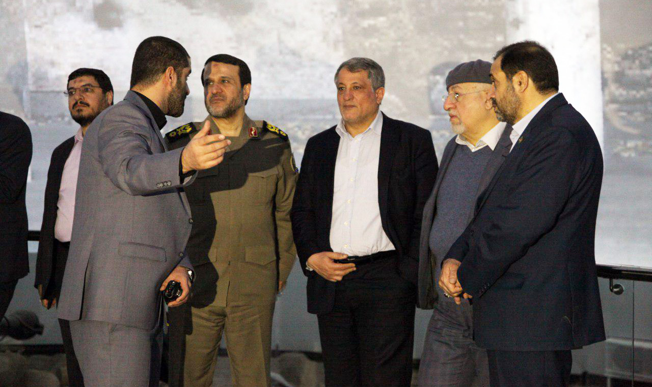 رییس شورای شهر تهران از موزه انقلاب اسلامی و دفاع مقدس بازدید کرد