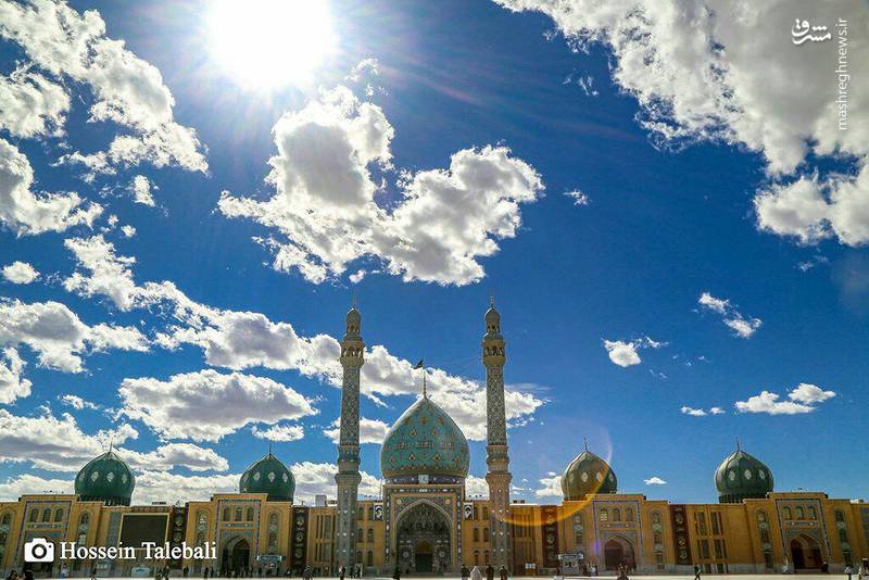 عکس/ نمایی زیبا از مسجد مقدس جمکران