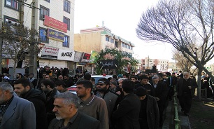 تشییع و خاکسپاری یک شهید گمنام در شهرک «انصار»تهران