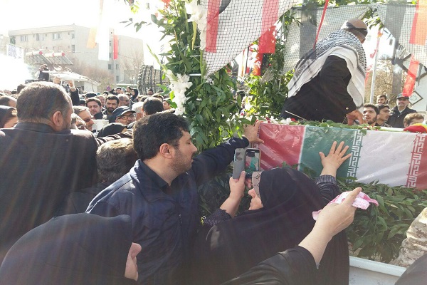 مراسم تشییع شهید گمنام در منطقه 21 تهران برگزار شد+ تصاویر