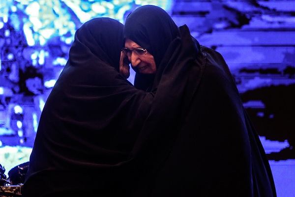 مراسم تکریم خانواده شهدا و ایثارگران وزارت امور خارجه+ عکس
