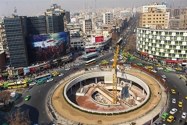 دیوارنگاره جدید میدان ولیعصر (عج) نصب شد+ عکس