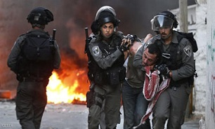 حمله نظامیان صهیونیست به جوانان فلسطینی در رام الله