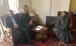 دیدار مدیرکل حفظ آثار آذربایجان غربی با خانواده معظم شهید ذبیحی