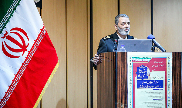 چهارمین فرمانده کل ارتش و سیزدهمین سرلشکر حاضر ایرانی کیست؟