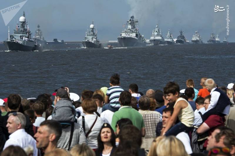 تصاویر/ تفنگداران سپاه در جشن روز نیروی دریایی روسیه