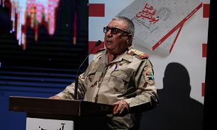 سرهنگ عراقی: مدیون خط امام و رهبر انقلاب هستیم/ علیه صدام جلوی خبرنگاران حرف زدیم