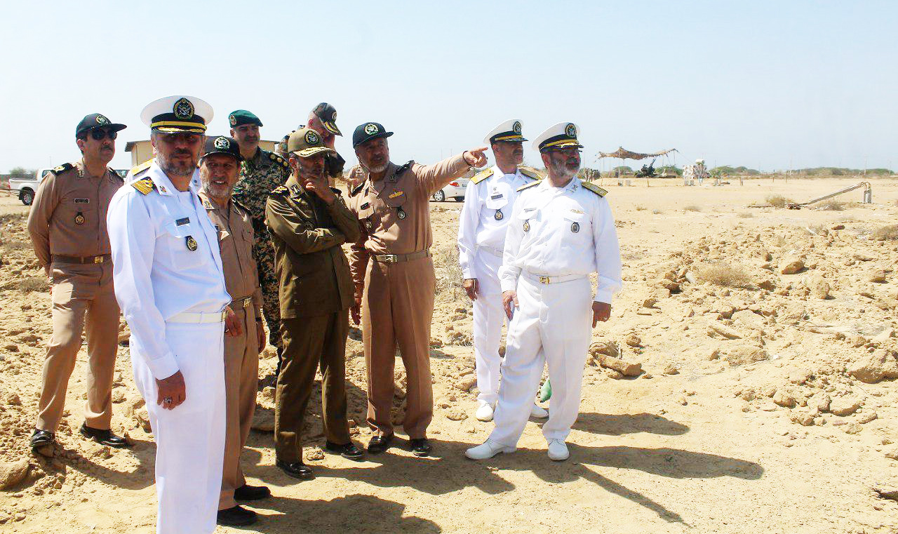 حضور سرلشکر موسوی در منطقه سوم نیروی دریایی ارتش