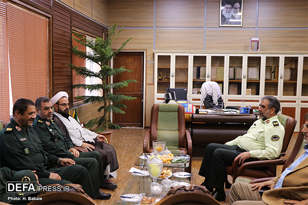 مدیرکل حفظ آثار دفاع مقدس با فرمانده انتظامی استان البرز دیدار و گفتگو کرد