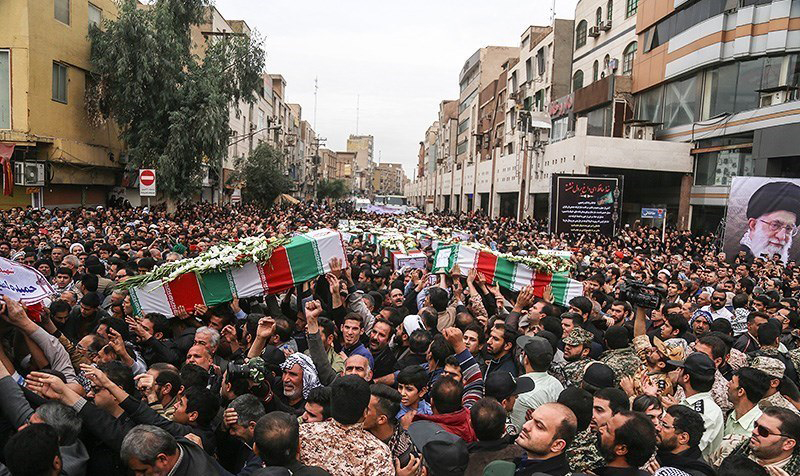 تشییع و تدفین شهدای حادثه تروریستی حله در خوزستان