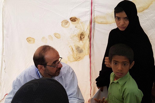 ویزیت 700 بیمار توسط پزشکان دانشگاه بقیه الله(عج) در «هیرمند»