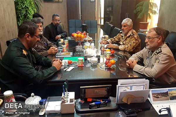 مدیرکل حفظ آثار دفاع مقدس البرز با ارشد ارتش استان دیدار و گفتگو کرد