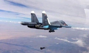 بمباران مواضع تروریست‌های داعشی از سوی بمب‌افکن‌های روسیه