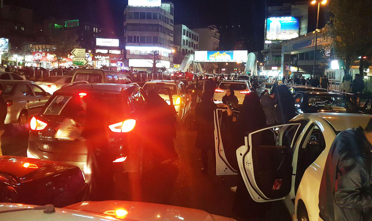 برگزاری جشن پیروزی جبهه مقاومت در خیابان‌های تهران